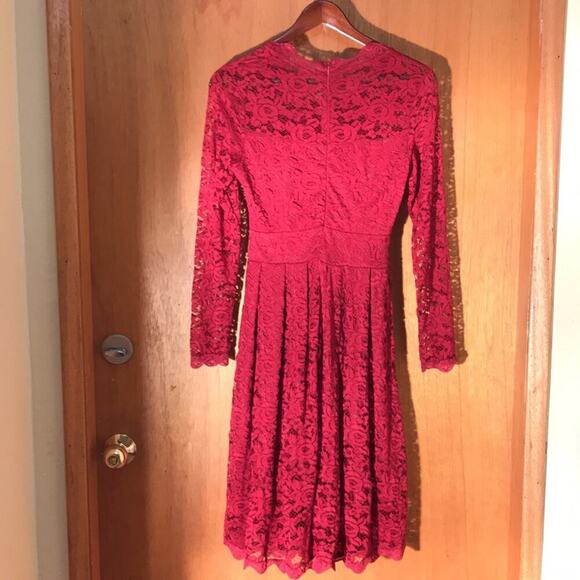 Cute Red Lace Dress. S - Picture 5 of 6